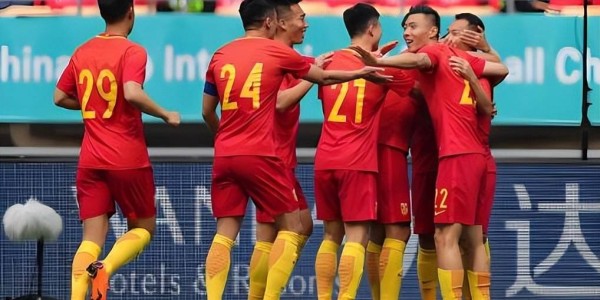 11日：08锋霸登陆法甲，两小将留洋，王钰栋多特传闻辟谣